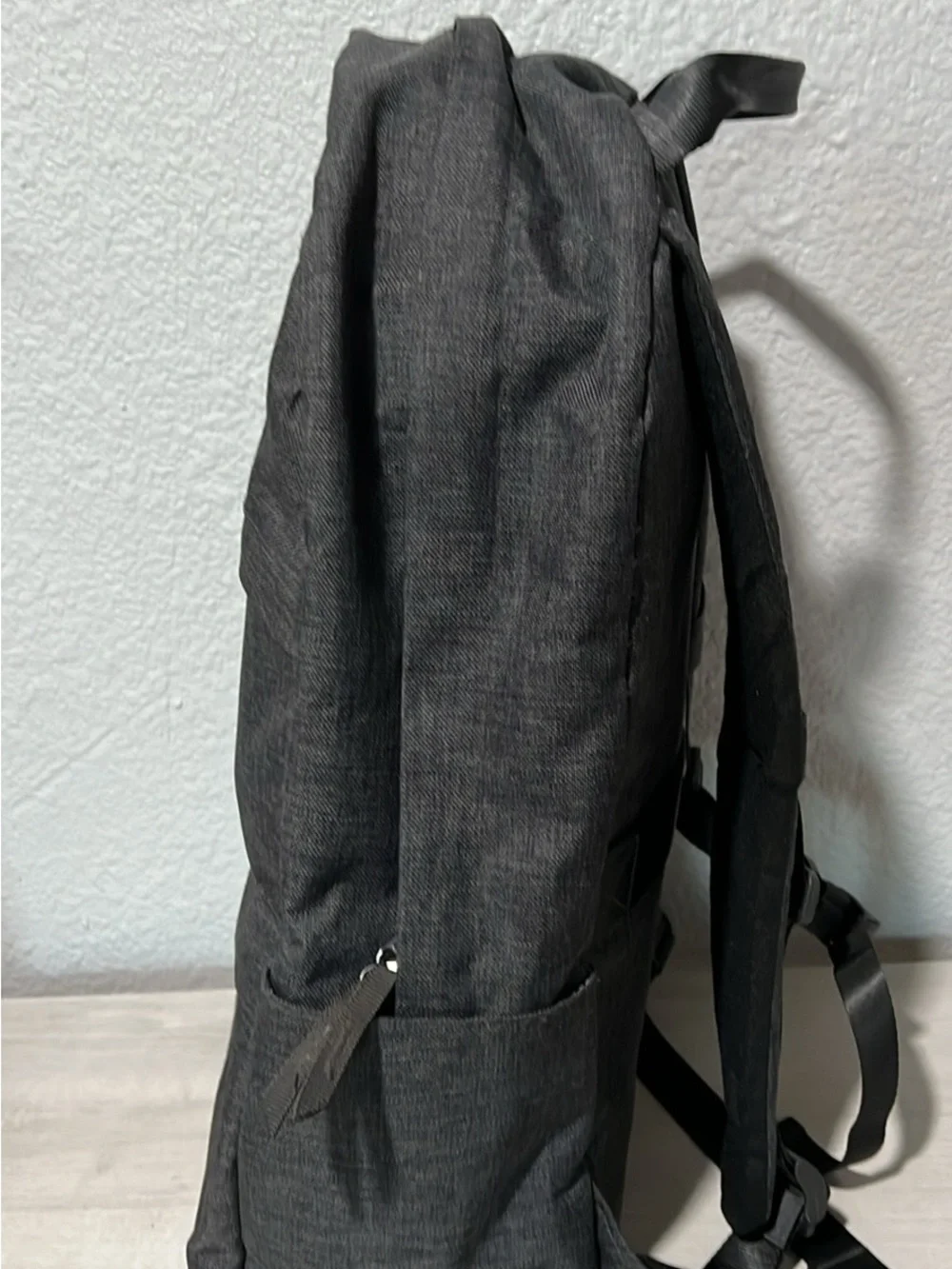Men's Grey Everyday Backpack - Modern Urban Carry